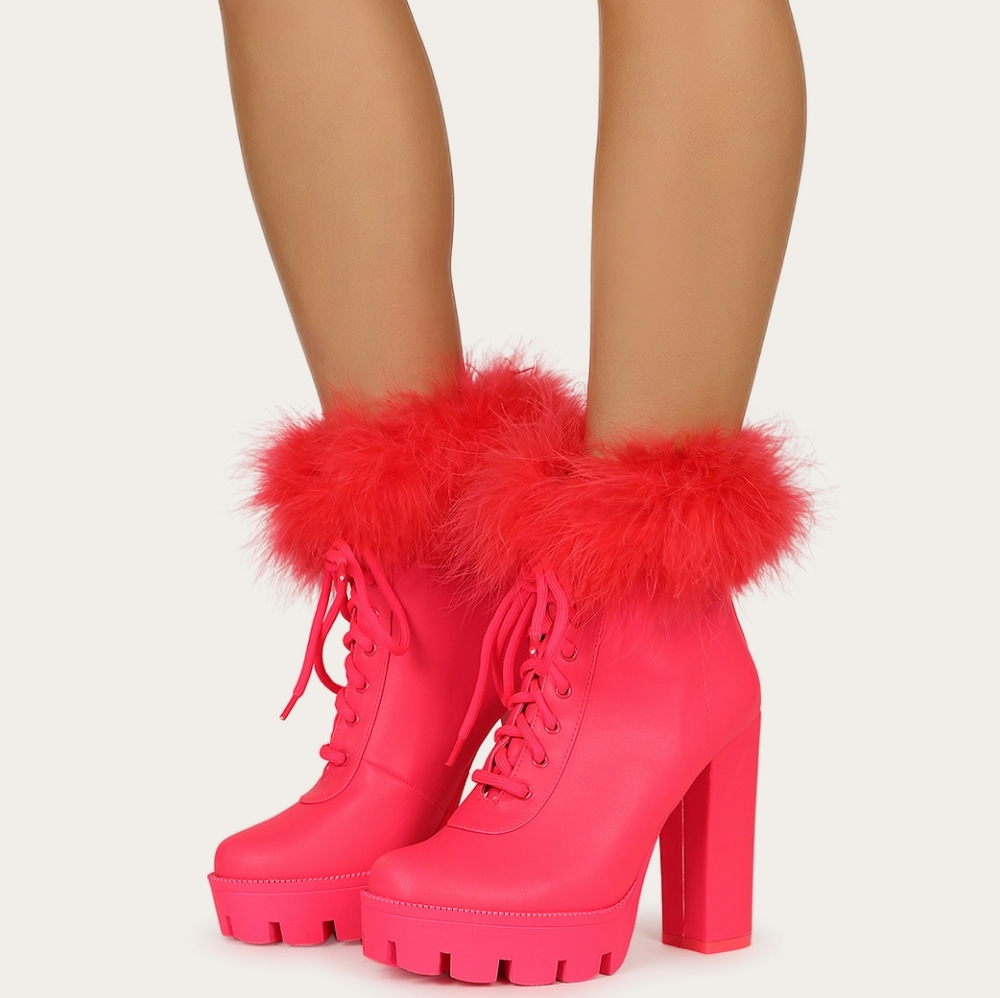 CAPE ROBBIN FAUX FUR LACEUP BOOTIES HOT PINK